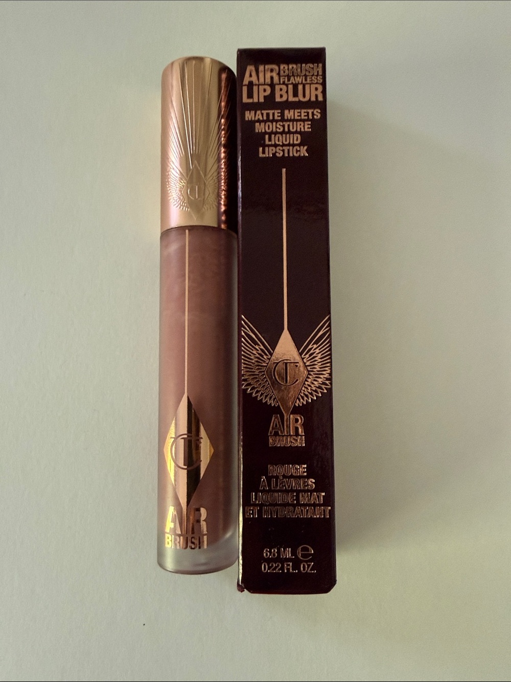 Charlotte Tilbury Airbrush Lip Blur Matte Meets Moisture Lipstick In Pillow Talk